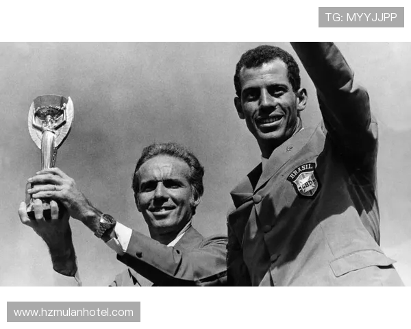 梅伦多调度进攻有效释放莱昂纳多核心作用提升海港整体战术效果