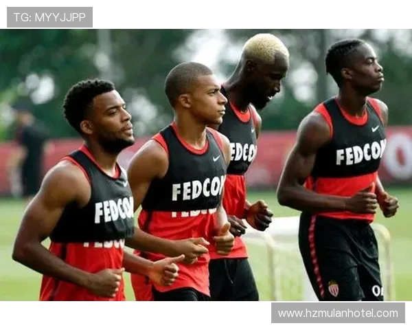 太阳报：阿森纳推出395镑球场参观套餐，可以和名宿共进午餐